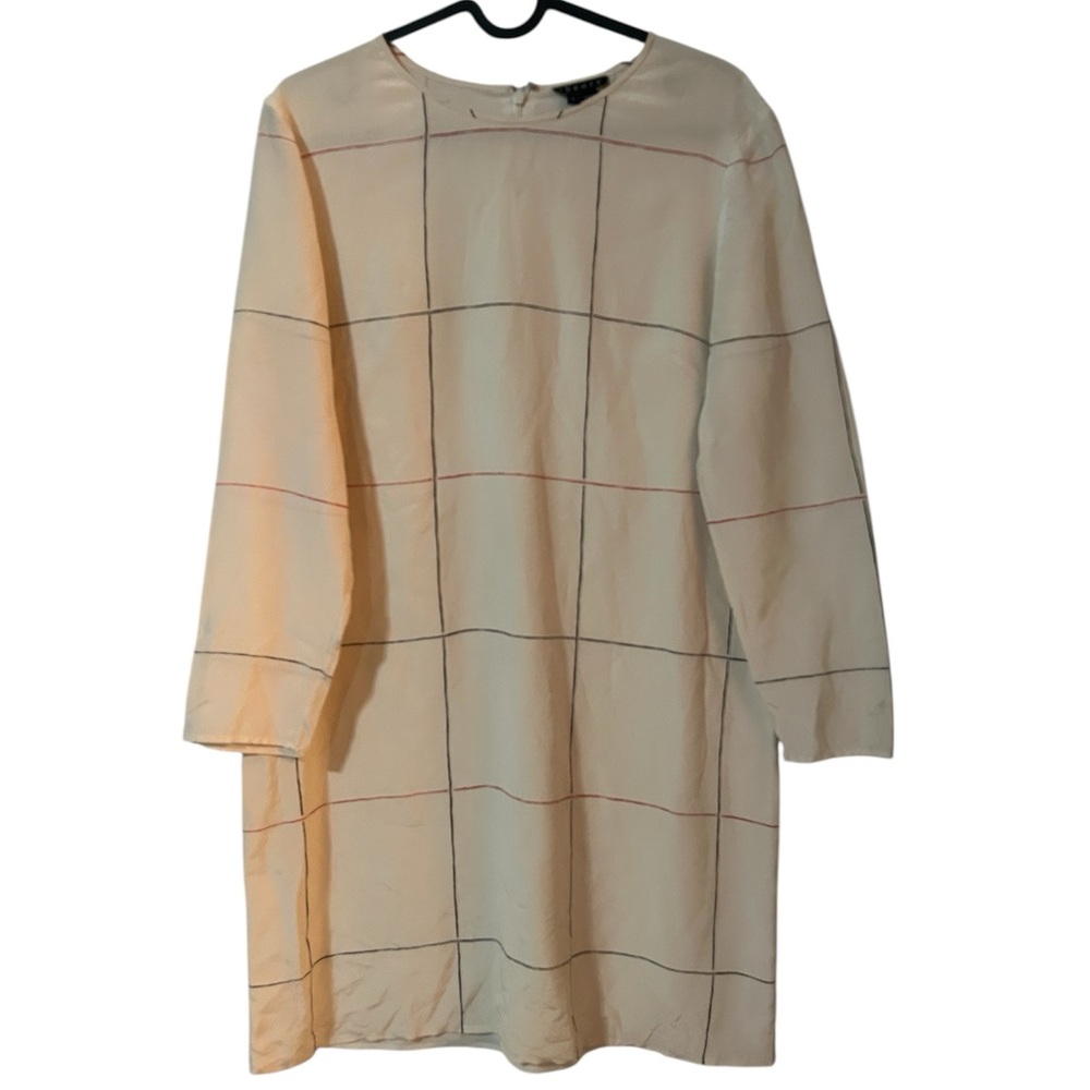 Theory Silk Cream long sleeve midi  Scoop neck Square print design in a size 4.
